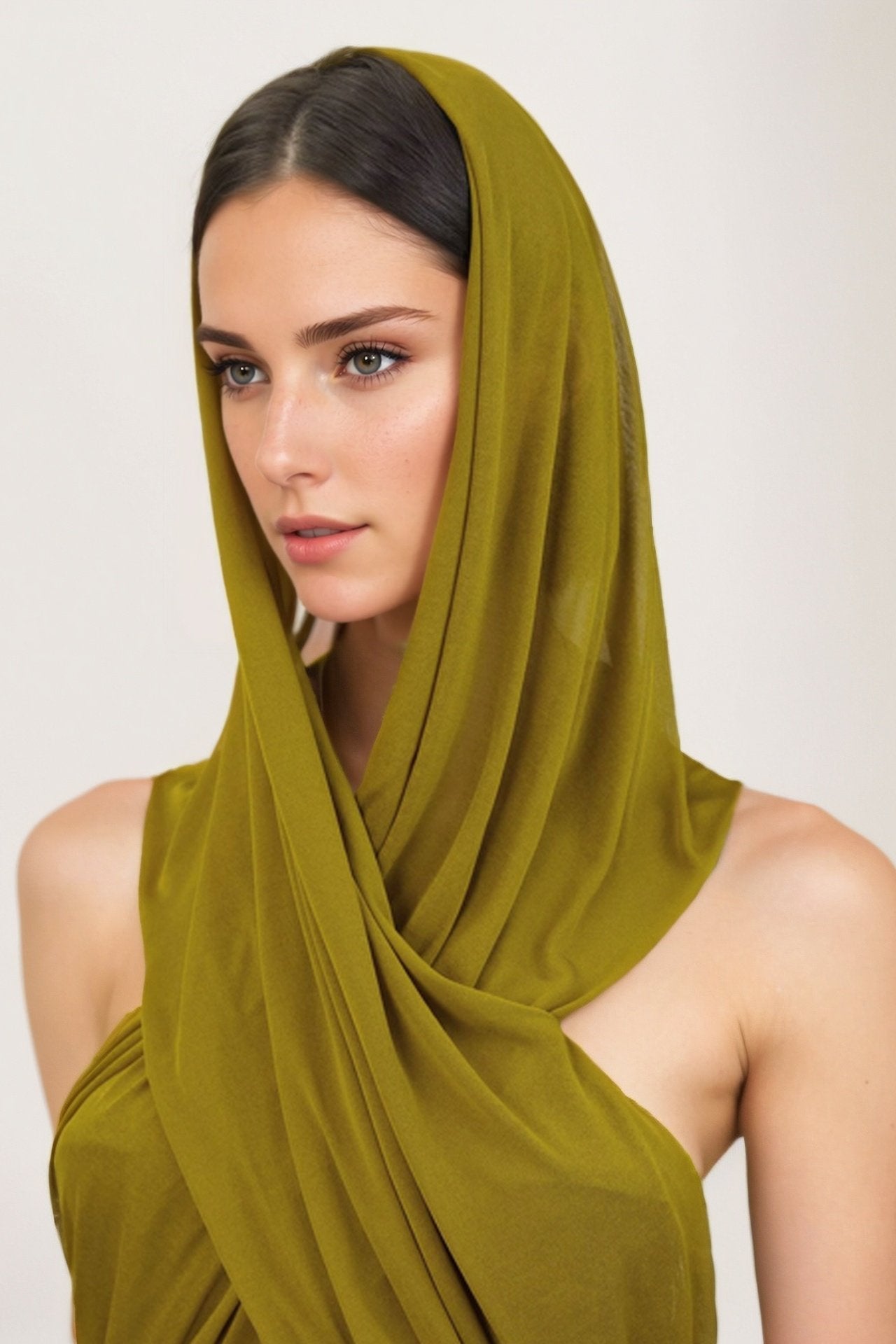 Hermosa Sırtı Açık Kapüşonlu Uzun Elbise