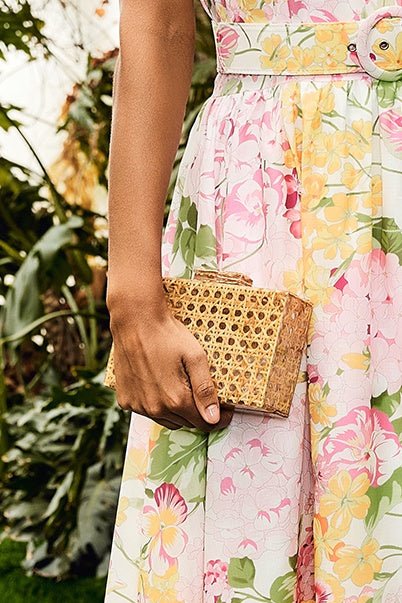 Oymalı Hasır Akrilik Debriyaj Çanta