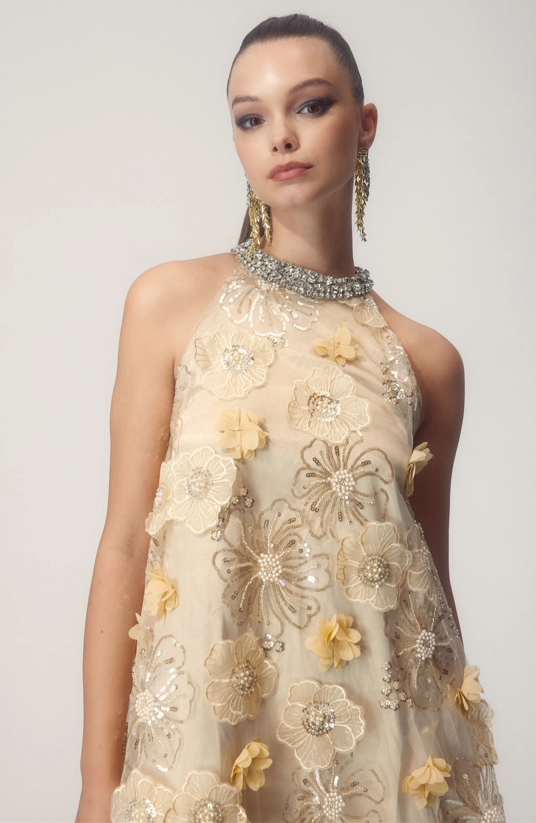 Ella Halter Çiçek İşlemeli Payet Mini Elbise