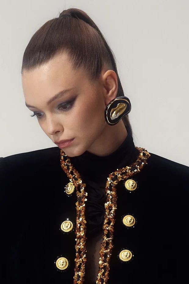 Retro Abartılı Ağız Küpeleri