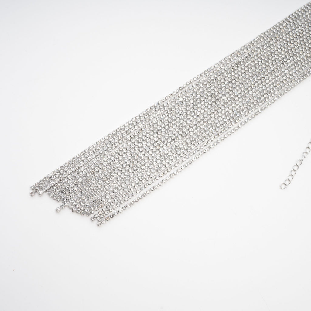 Jeanne Püskül Detaylı Kolye