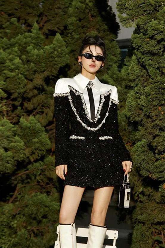 Jessie Uzun Kollu Payetler Tüvit Mini Elbise