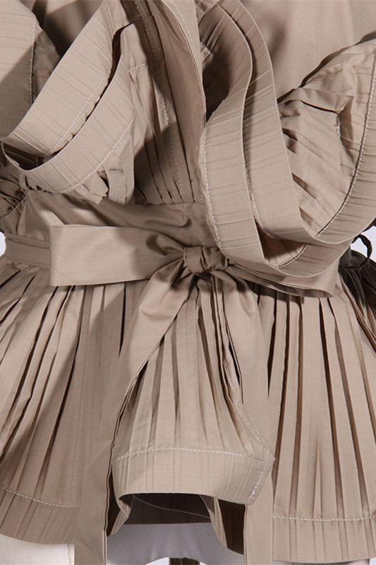 Suzanne Yaka Yaka Fırfırlı Polyester Üst