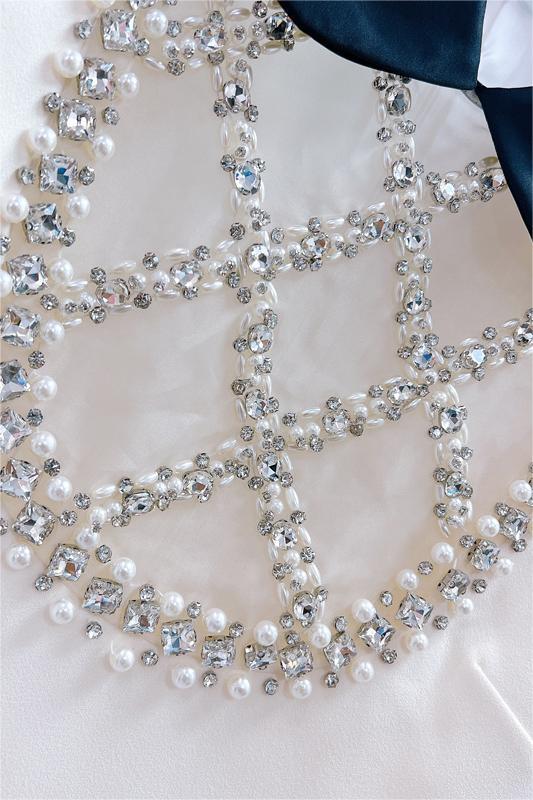 Leila Boncuk İşlemeli Peter Pan Yaka Mini Elbise