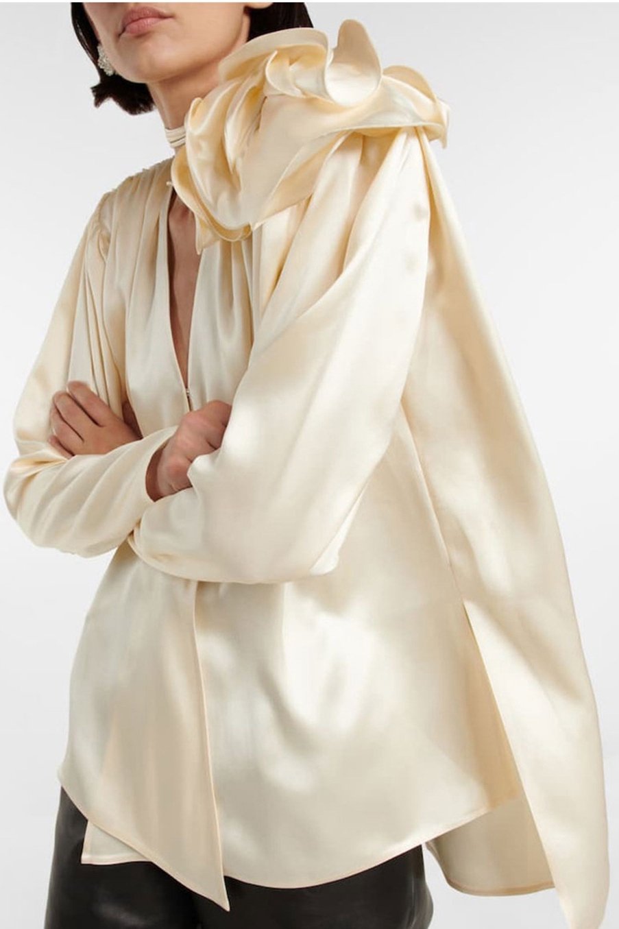 Lorraine Çiçek Saten Dökümlü Bluz