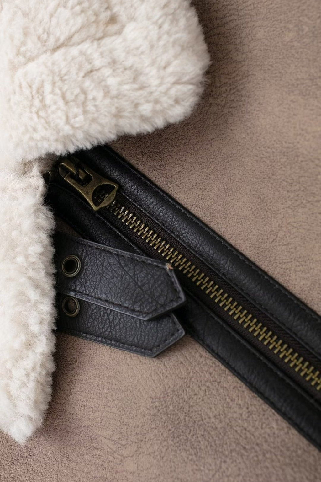 Maureen Kuşaklı Kontrast Kürklü Ceket