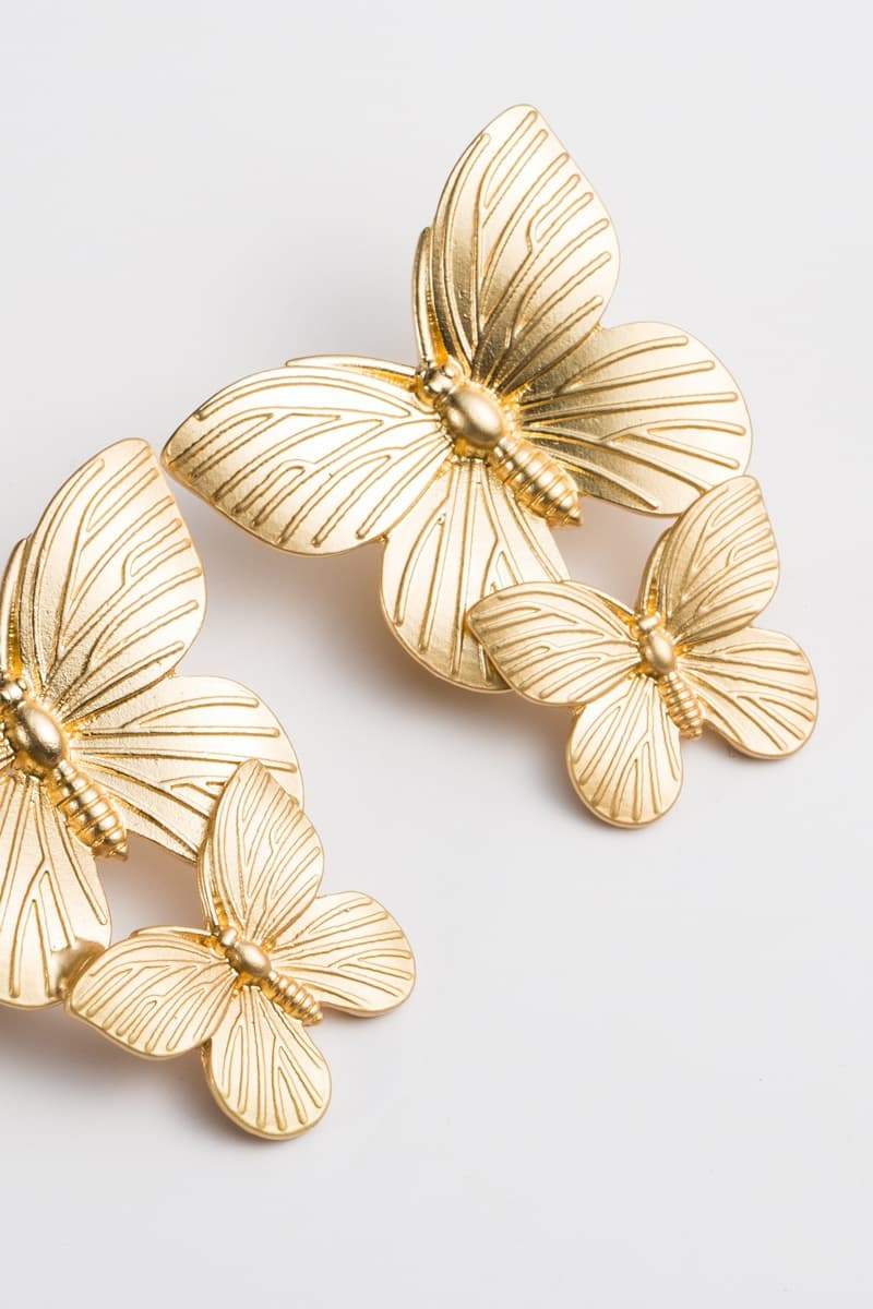 Metal Kelebek Damla Küpe