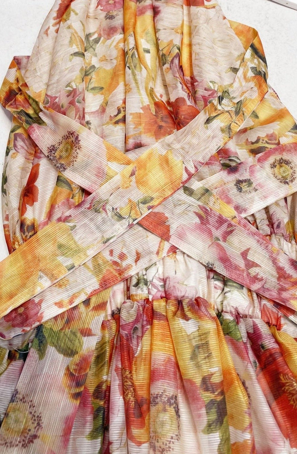 Mignon Baskılı Boyundan Bağlamalı Papyon Midi Elbise