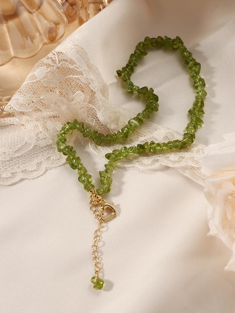 Nora Düzensiz Kristal Kolye