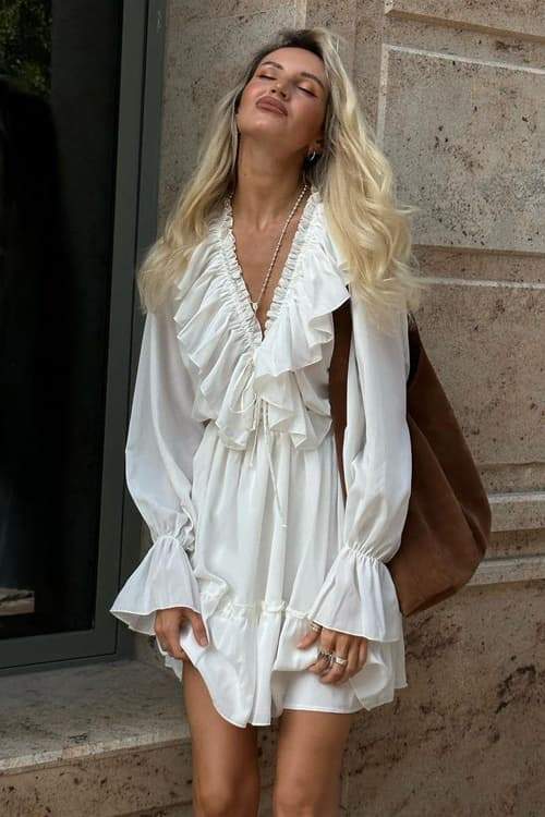 Sharon V Yaka Fırfırlı Mini Elbise