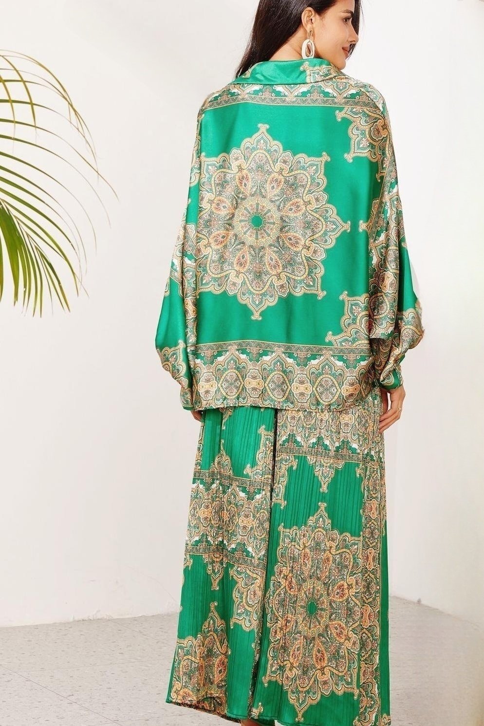 Ursula Baskılı Flare Saten Takım