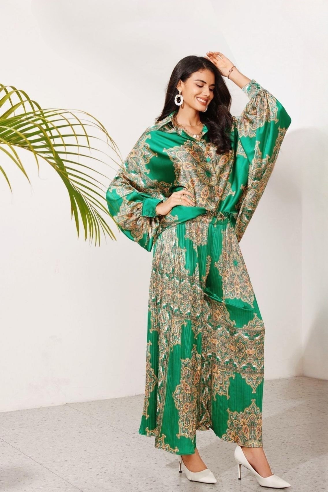 Ursula Baskılı Flare Saten Takım