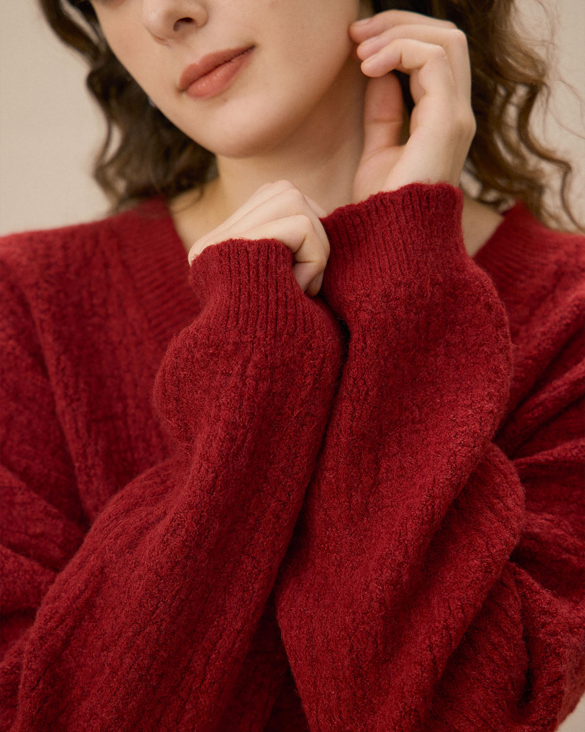 Kırmızı V Yaka Düşük Omuz Düğmeli Hırka