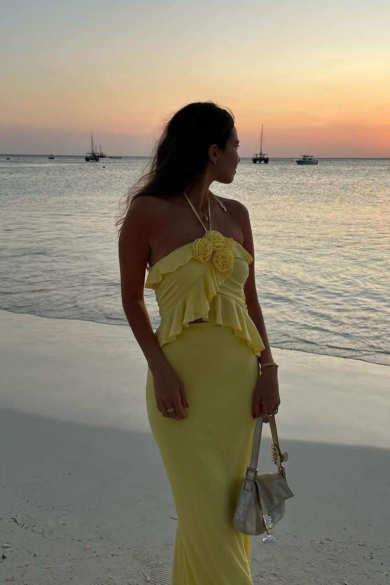 Zona Asimetrik Fırfırlı Boyundan Bağlamalı Takım